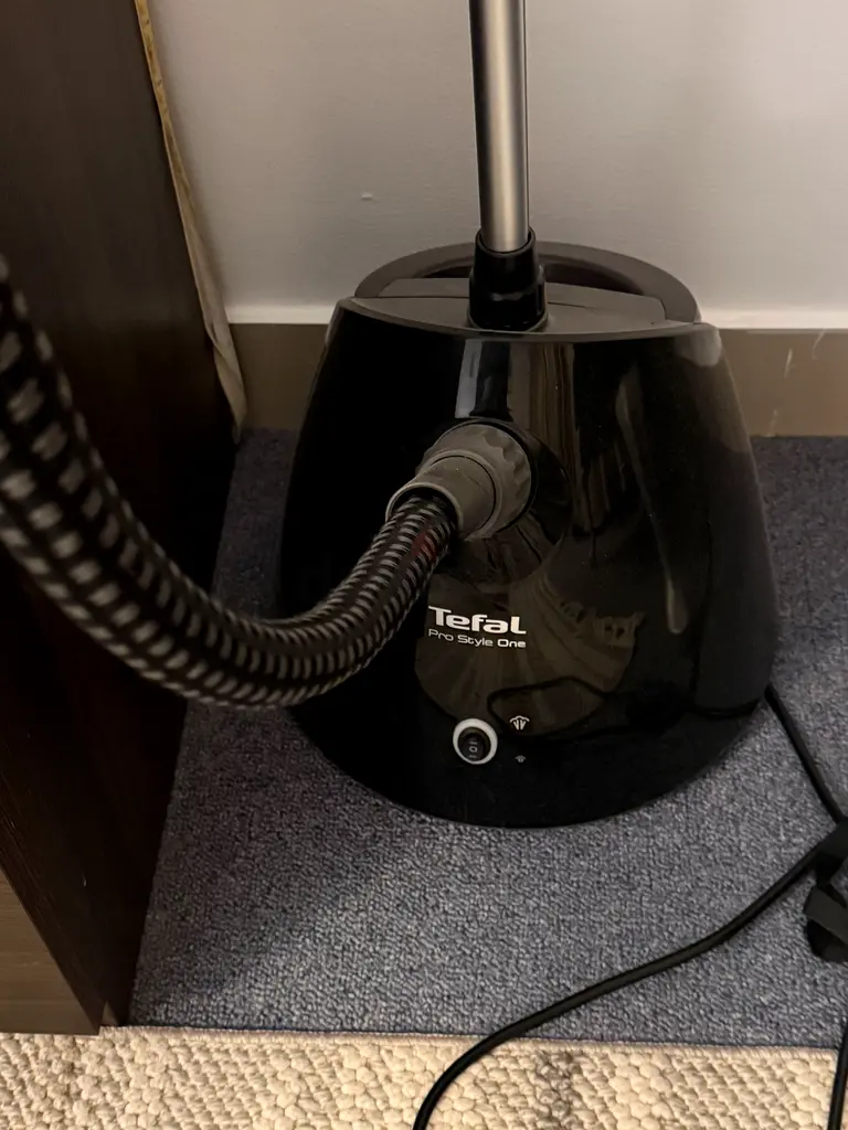 Steam iron63253972645506112