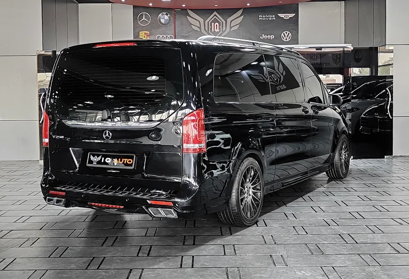 4,150 درهم شهريًا | مرسيدس بنز V250 2023 | V-Line | ضمن الضمان | 8 مقاعد | مواصفات خليجية63146292034051113