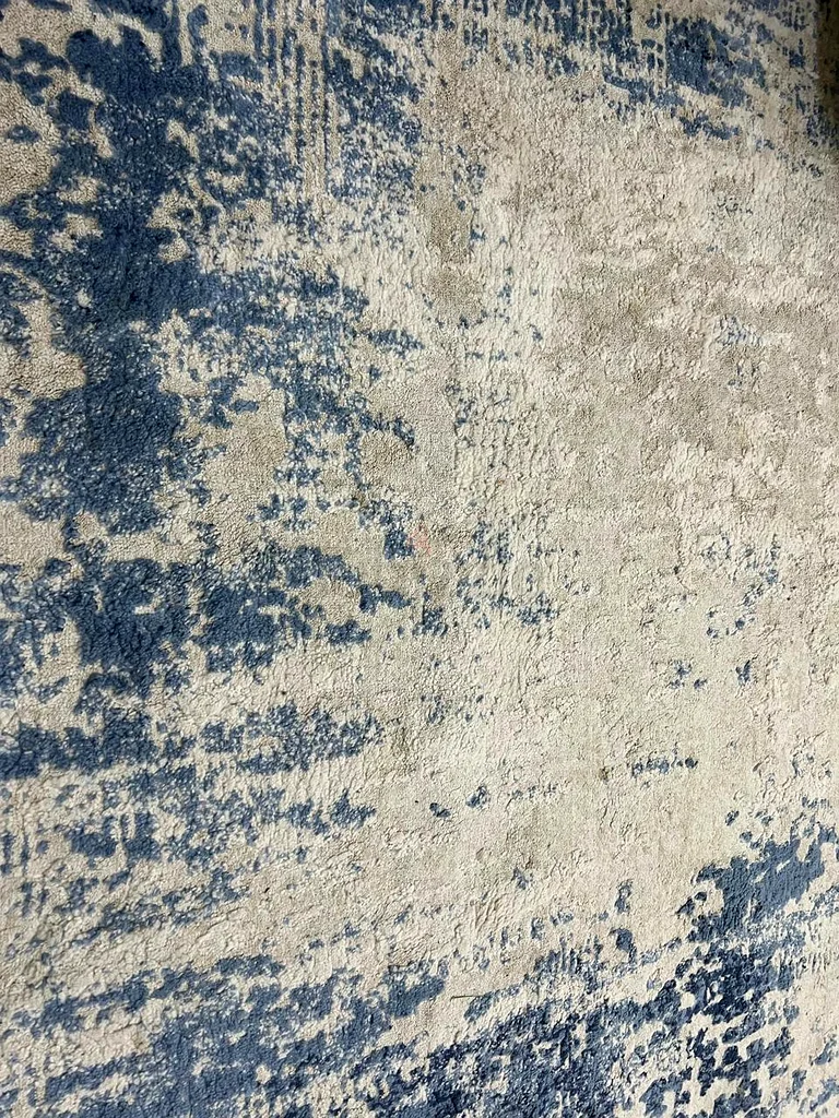 Big rug for sale (only serious buyers)read description63209839822722112