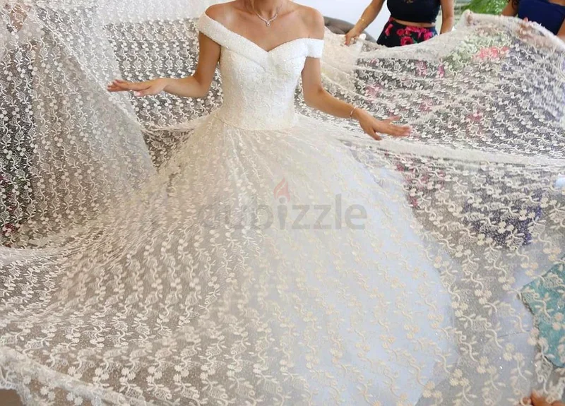 Wedding dress63238583795073113