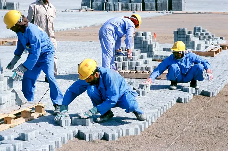 الصيانة المدنية والكهربائية والسباكة للمنشآت63182773901825111