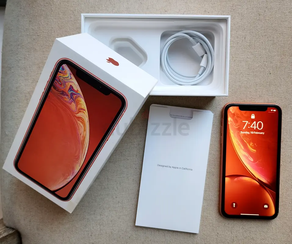 آيفون XR بسعة 128 جيجابايت، لون تُفّاحي