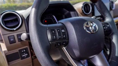 صورة 10 لـ 2025 Toyota LAND CRUISER 70 SERIES
