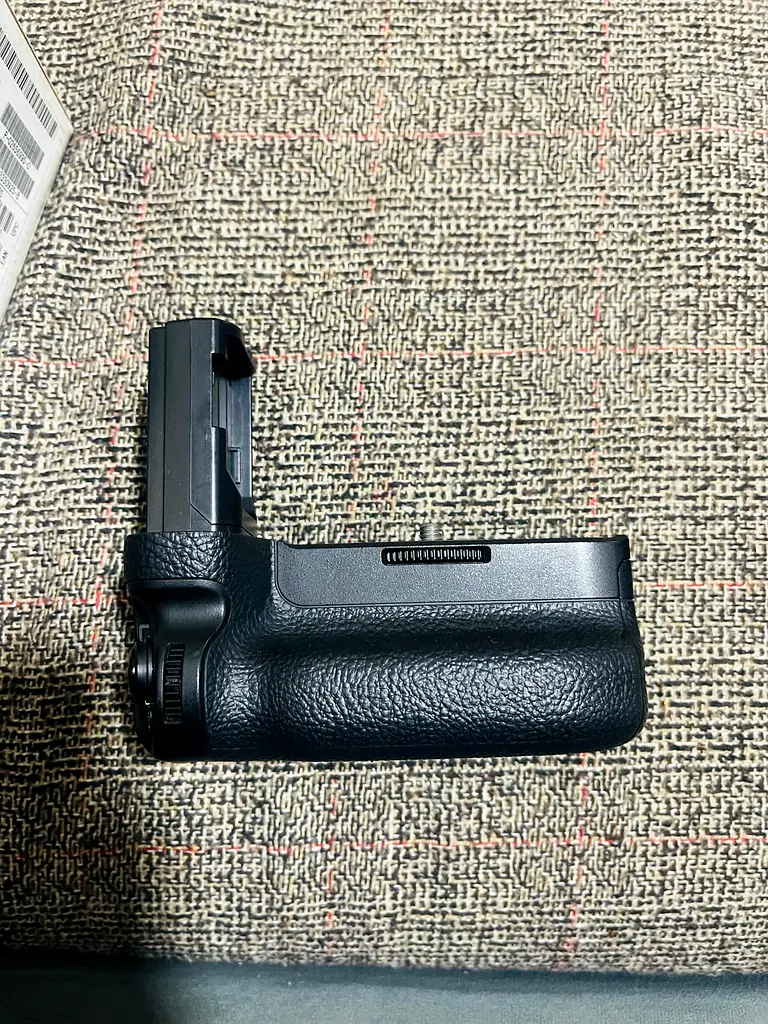 Sony Camera A7iii Original Grip63234611478530115
