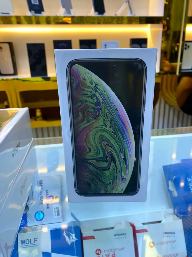 iPhone