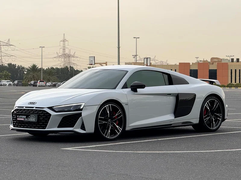 Audi R8 V10 model 2021 import from japan اودي ار ٨ موديل ٢٠٢١ وارد اليابان كلين تايتل63168971241091112