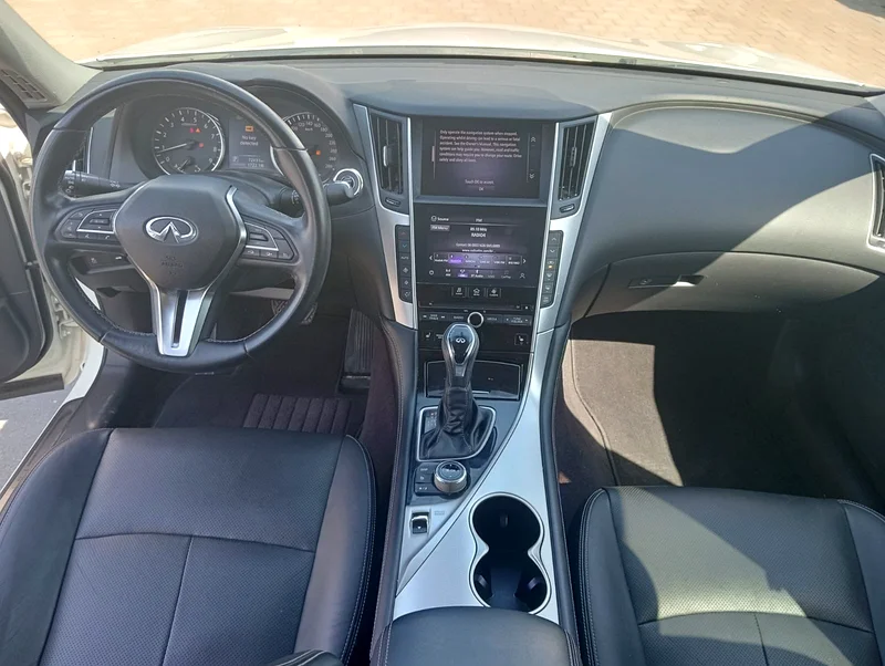 Infiniti Q50 2021 full options gcc with sunroof leather lady driven no accident63135492902017113