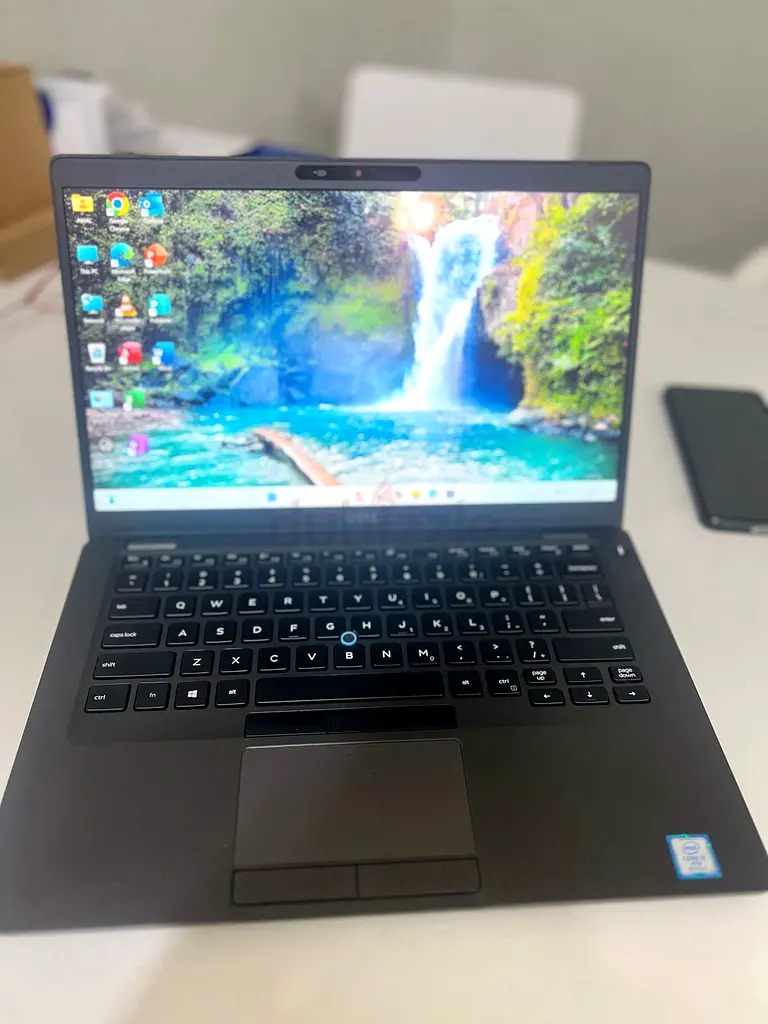 Laptops Dell latitude 5400 Touch Screen63256074254338111