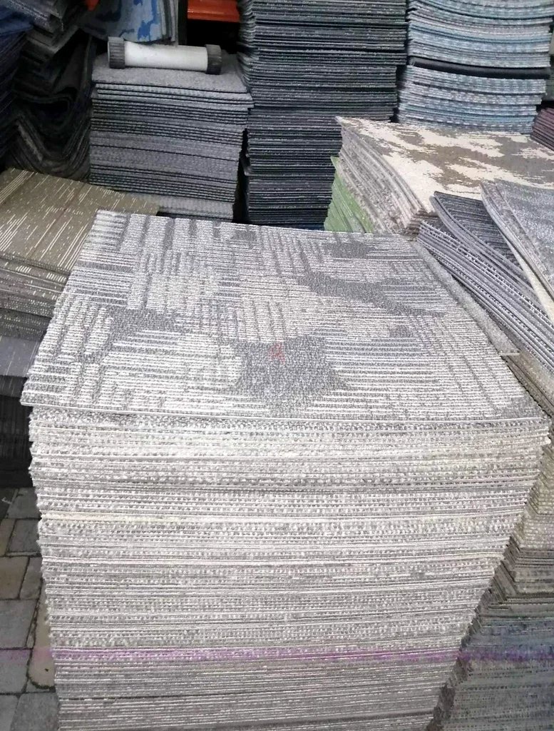 Tile Carpet63211419869698111