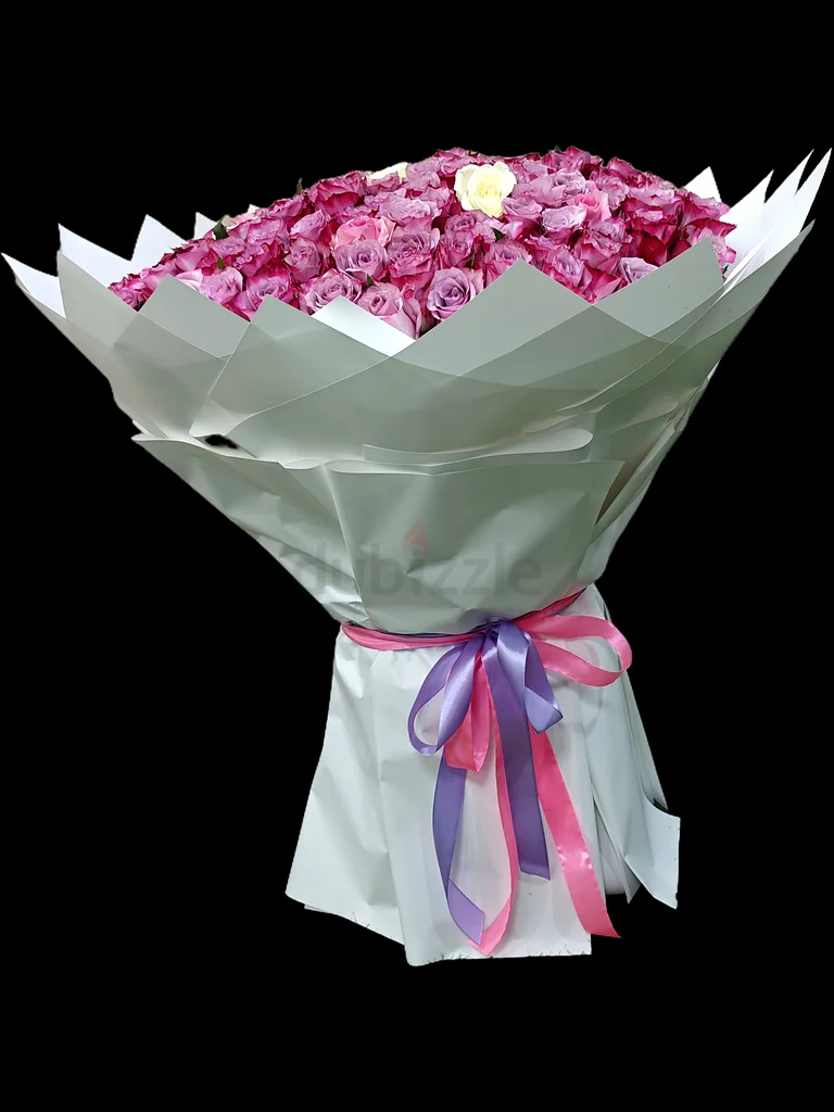 باقة فاخرة رائعة من الورود الطازجة63265603995011112