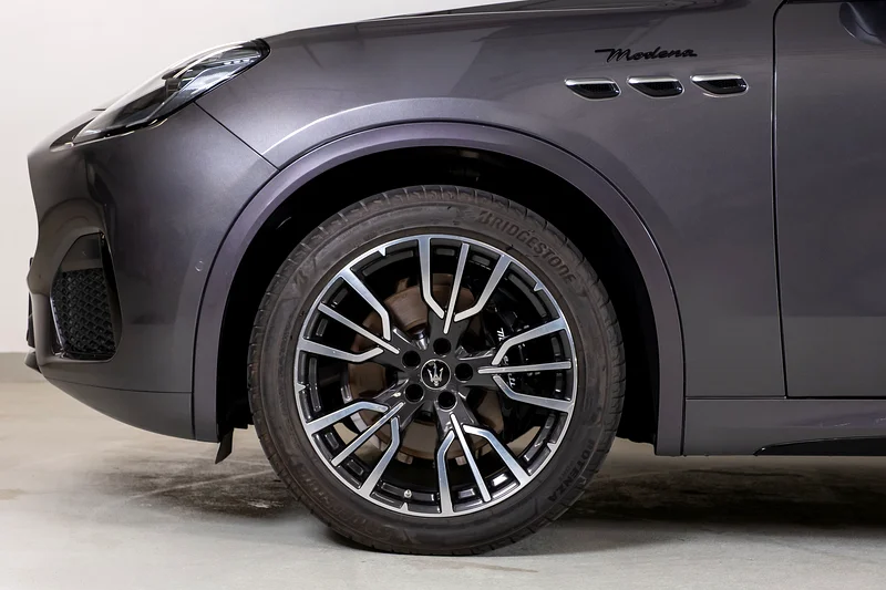 Approved Maserati Grecale Modena63176617012355114