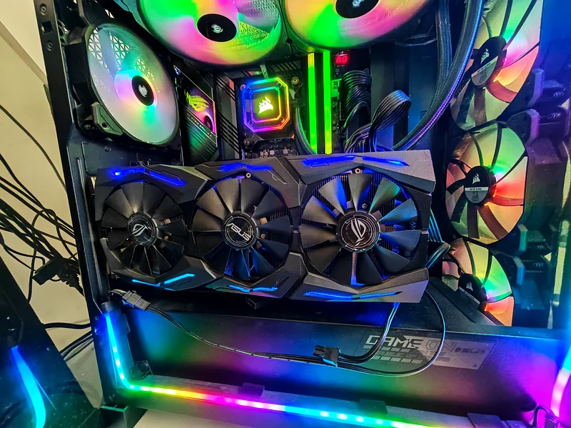 Asus Strix GTX 1080 GPU632565963511061111