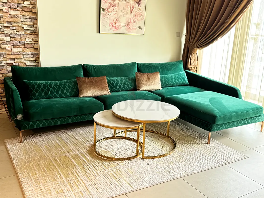 Sofa63217331824387112