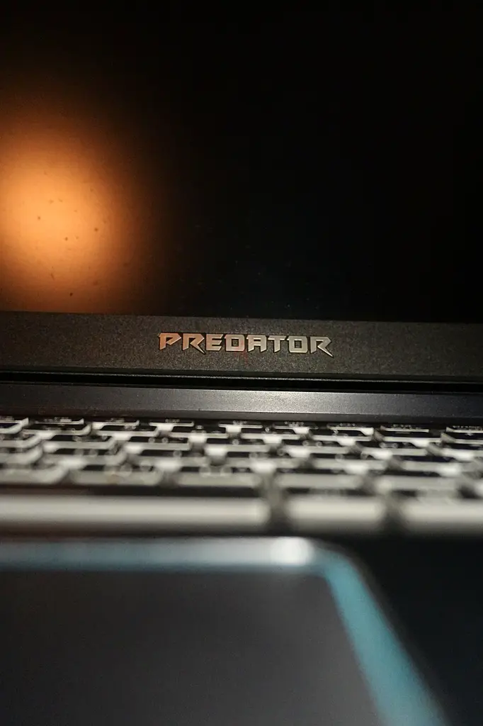 Acer Predator Helios 300 Gaming Laptop63255526628354111