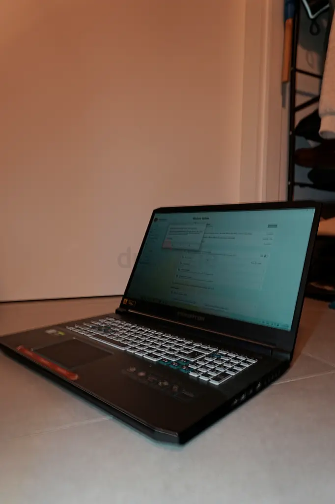 Acer Predator Helios 300 Gaming Laptop63255526628354114