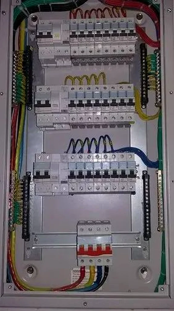 electrical works63220334481793111