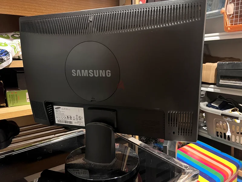 21 inch monitor63256068425601111