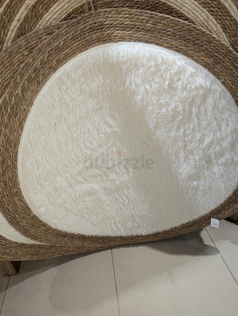 RATTAN RUGS / HANDEMADE CRAFT RUGS628638258595871116