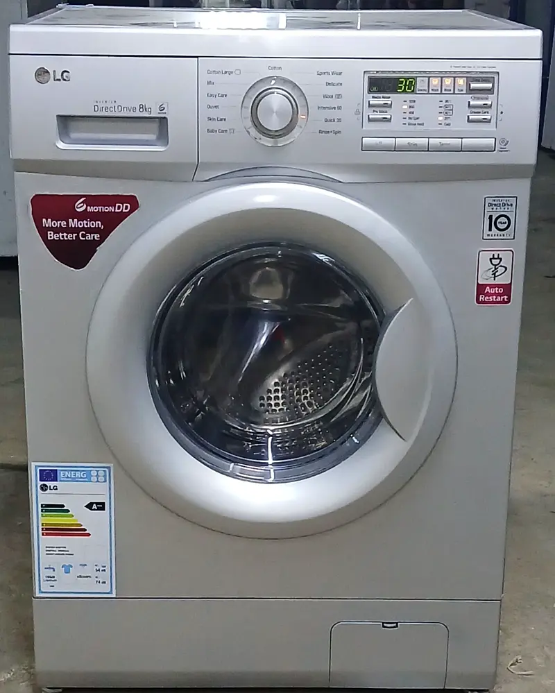 8kg LG new model Direct Drive DD motor Digital inverter silver color good condition Good working