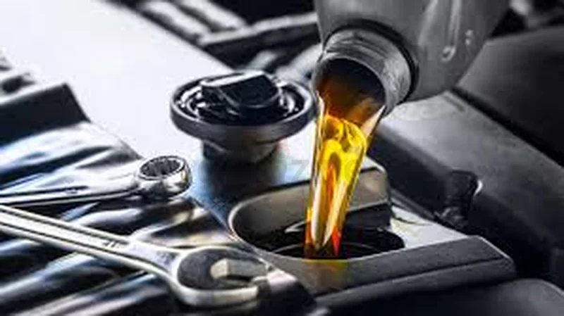 تغيير زيت المحرك وفلتر الزيت للسيارة بسعر 65 درهم فقط629316853297941110