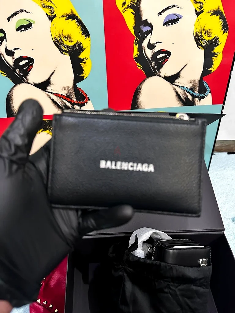Balenciaga leather Cash63237615377154112