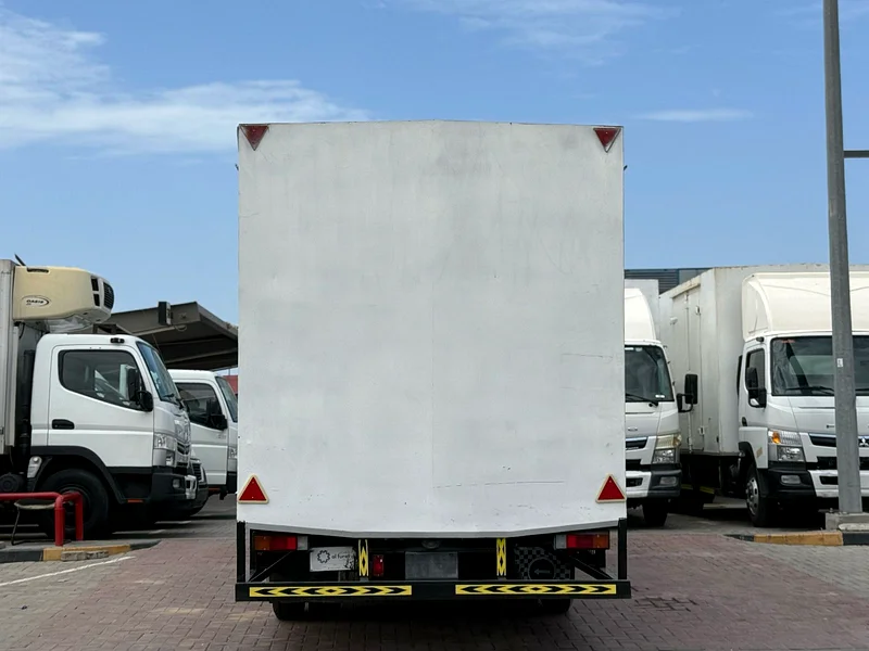 2019 | Mitsubishi Canter | Water Shutter | 18 FT | Ref#61663223817540355114