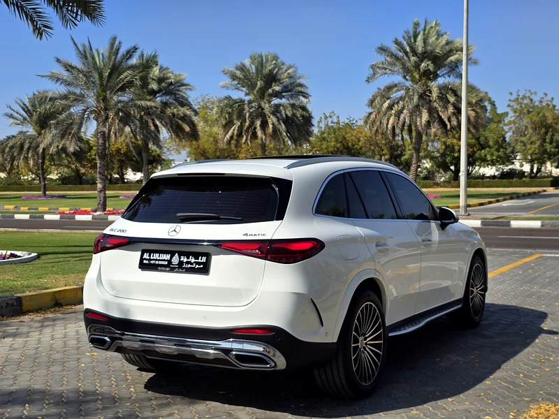 GLC200//AMG GCC 2023 Under Warranty Service63158339544834112