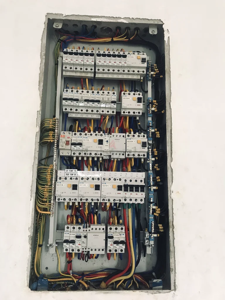 أعمال صيانة المنزل63220334487425112