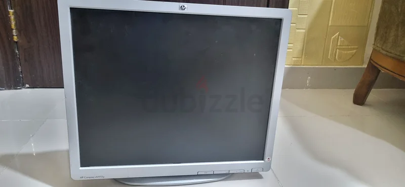 HP Compaq LA1951g63256599171201112