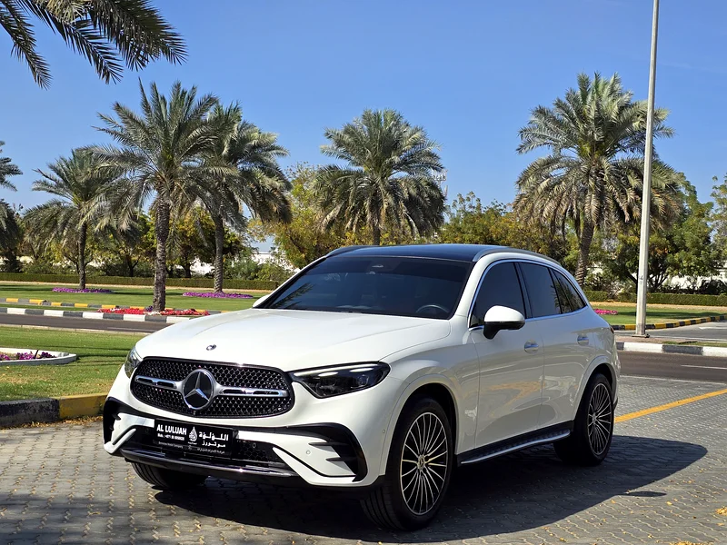 GLC200//AMG GCC 2023 Under Warranty Service63158339544834111