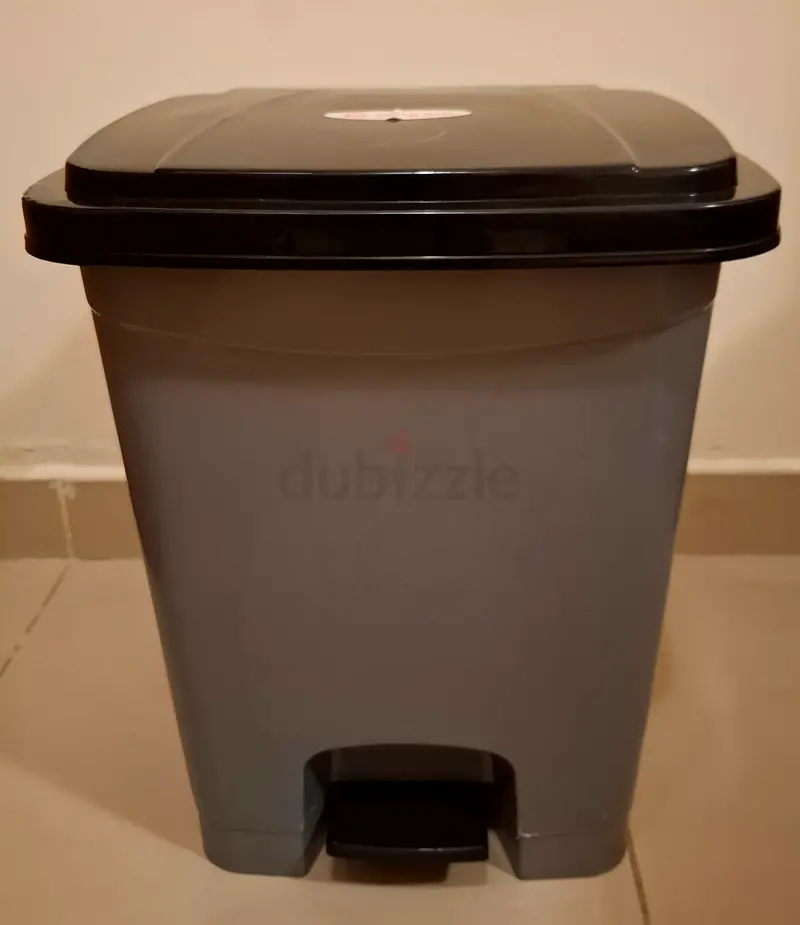 Pedal Gray and Black Small Waste Bin (Two Pieces)