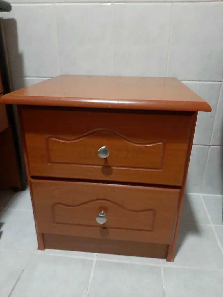 طاولة جانبية63188186239875111