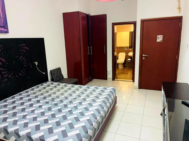 MASTER BEDROOM AVAILABLE NEAR TO MOE63315040971009113