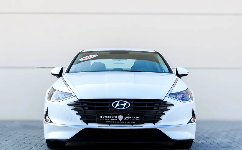Hyundai Sonata 2023 GCC, accident-free, in excellent condition, 1042 P.M.63150946268035111