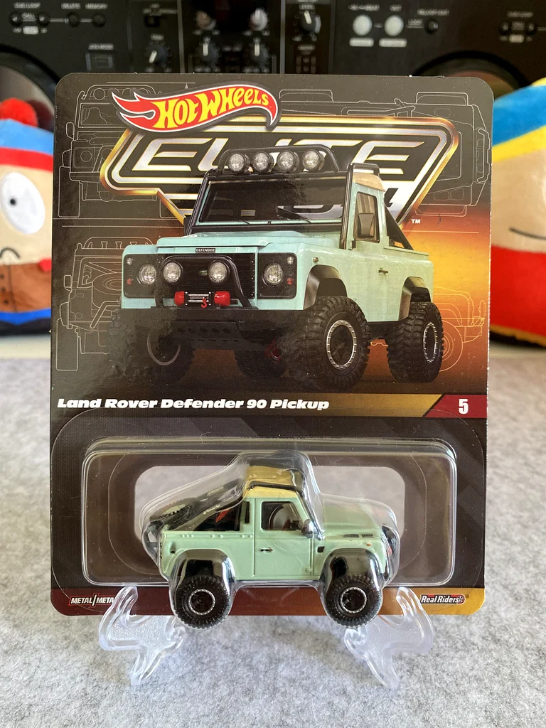 Hot Wheels Elite 64 Defender تسعينيات628647102924811113