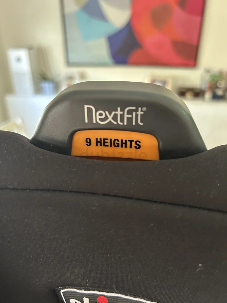 Chicco Nextfit Max Zip Air Car Seat