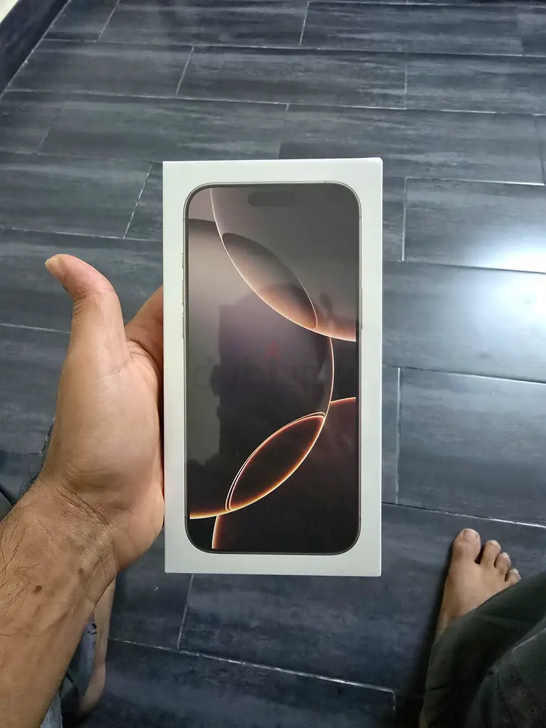 Iphone 16 pro max 256 gb desert titanium sealed TRA