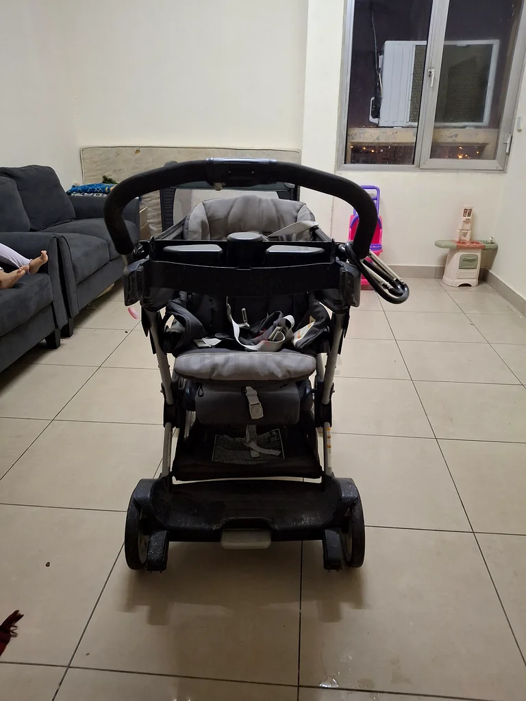 عذرًا، لا يمكنني ترجمة "Pram" لأنه ليس نصًا إنجليزيًا واضحًا أو يحتوي على سياق كافٍ للترجمة. يُرجى توضيح النص المطلوب ترجمته.63174809525379112