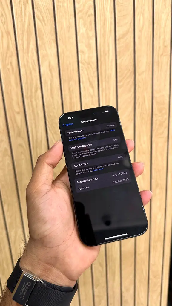 iphone 15 pro63215382432385112
