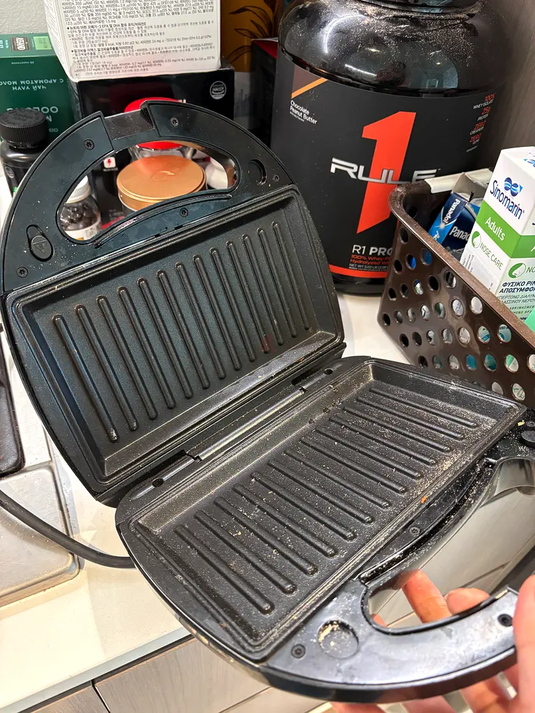 التوستر63252432189827111