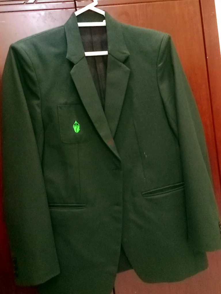 معطف للبيع63238108223619110