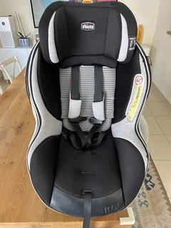 Chicco Nextfit Max Zip Air Car Seat