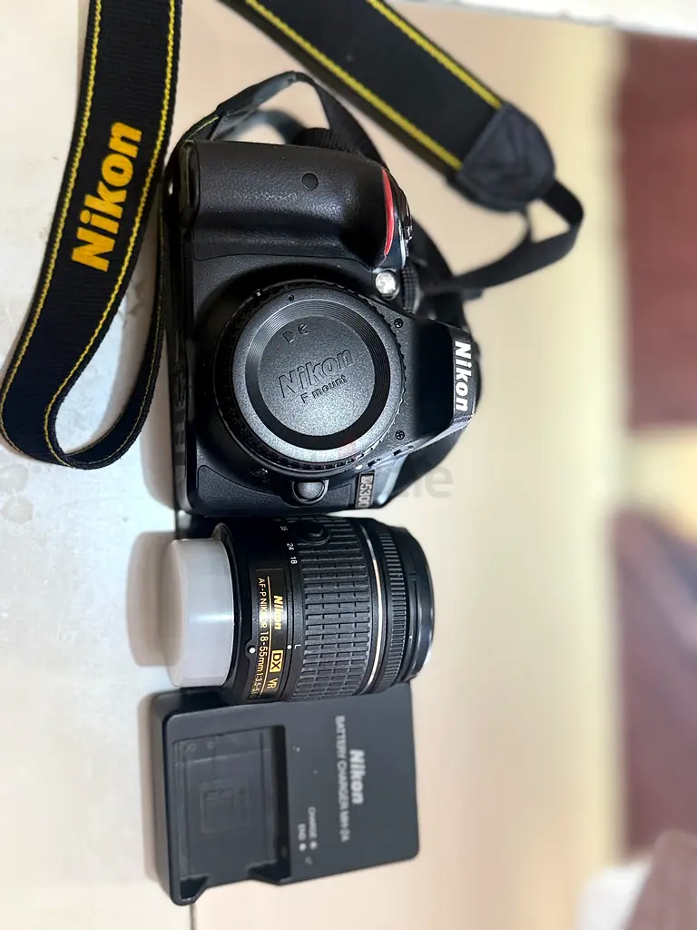 Nikon camera63233635718401111