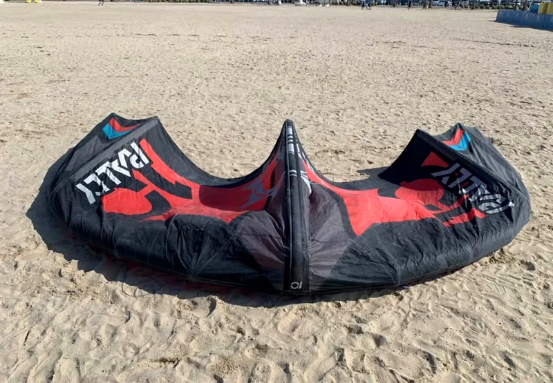 Kite surf632411246265631127