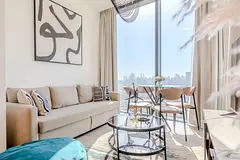 Modern & Cozy 1 BDR apartment with Burj Khalifa views