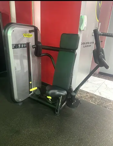 Technogym Pectoral  - AED 6000