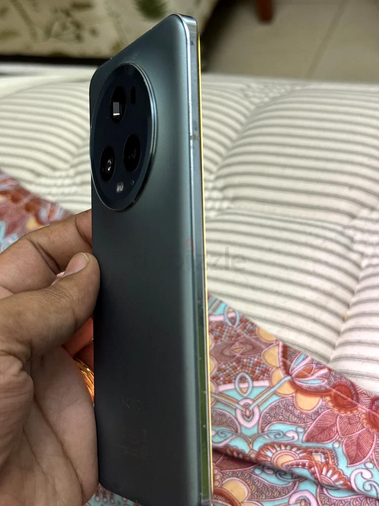 Honor Magic 5 Pro - Top Condition Smartphone for Sale63214897989506113