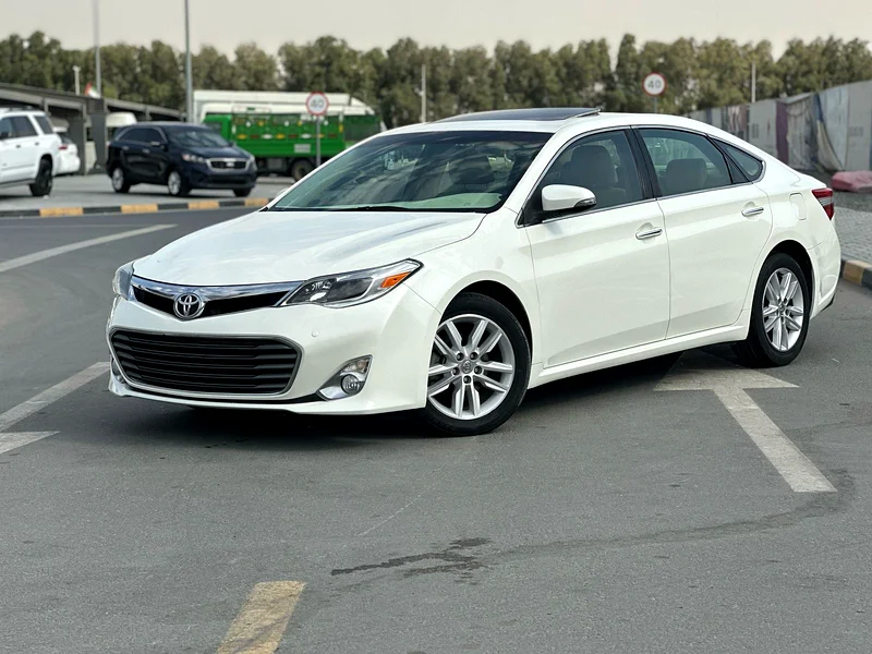 Toyota Avalon 2013 Gulf specifications in good condition631387157744661125