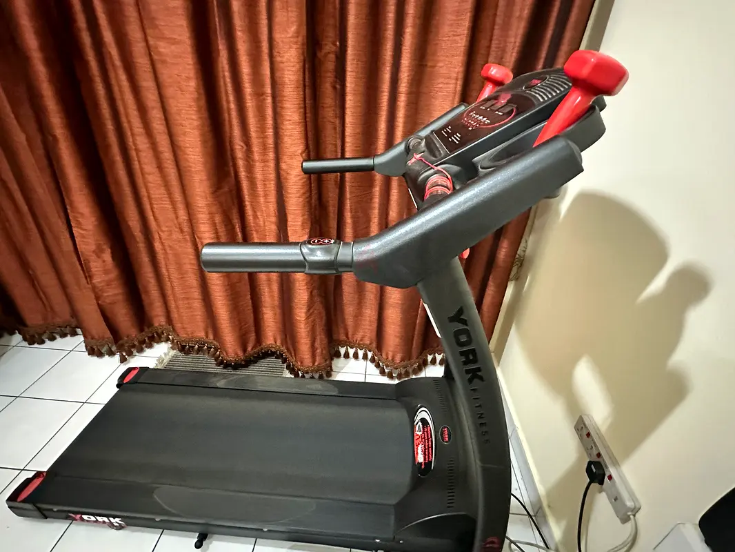 Treadmill63240124897026111