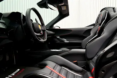 صورة 11 لـ 2022 Ferrari SF90 SPIDER